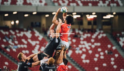 c7c7.app-邮报独家，球迷伪装黄老板潜入老特拉福德，工作人员慧眼识破